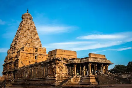 Brihadeeswarar Temple, Thanjavur